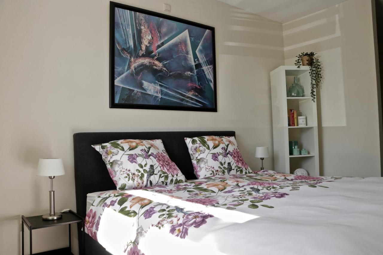 Casa Lely Bed and Breakfast Lelystad Eksteriør billede